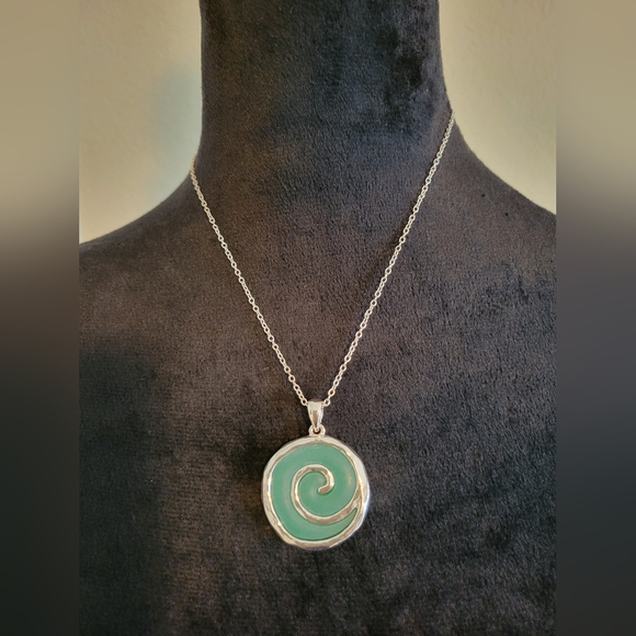 NWOT Teal Design Necklace - Picture 3 of 6